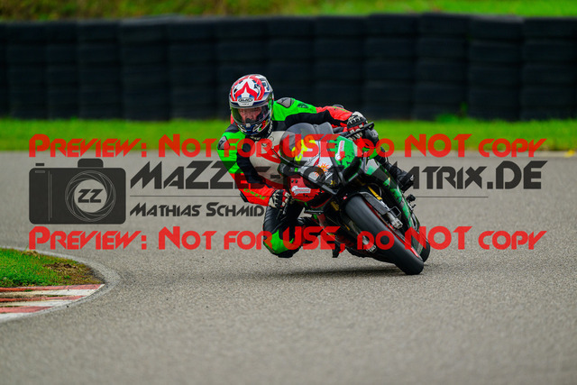 MaZZes_Fotomatrix_20241003_6007705_2489 | GRUEN