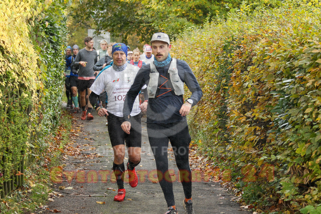 251026_1005_EV4_4051 | Sportfotografie im Rhein-Sieg Kreis, Köln, Bonn, NRW, Rheinland Pfalz, Hessen, etc. Unser Tätigkeitsfeld umfasst den Laufsport vom Volkslauf über den Marathon, Duathlon, Triathon bis zum Ultralauf wie Kölnpfad Ultra oder Schindertrail.