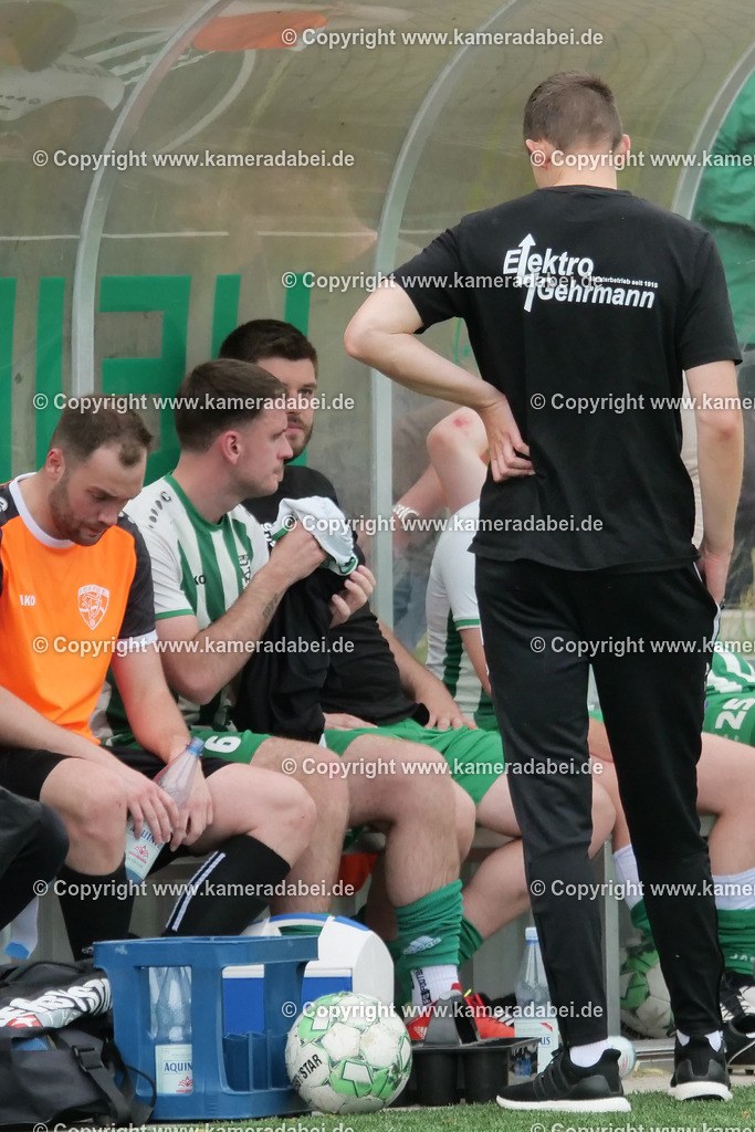 Fußball : Bezirksliga : TV Voerde - FC Sterkrade 72 | Fußball : Bezirksliga : TV Voerde - FC Sterkrade 72 am 25.05.2025 in Voerde - Realisiert mit Pictrs.com