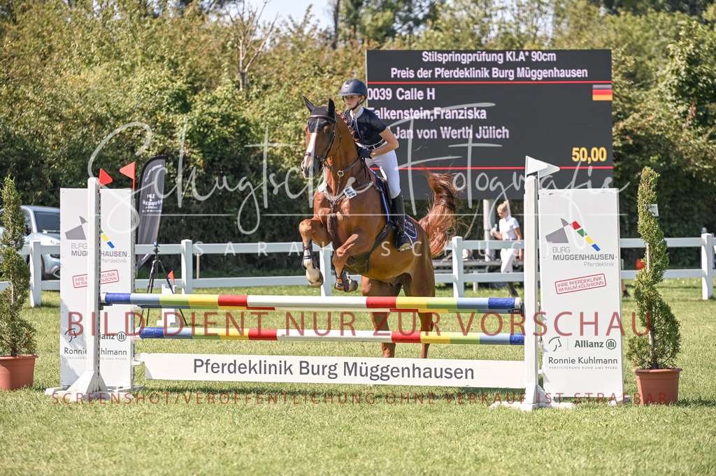 Schugtsche-Düren.2024-06.Stilspringprf.A_-9 | Schugtsche Fotografie - Realisiert mit Pictrs.com