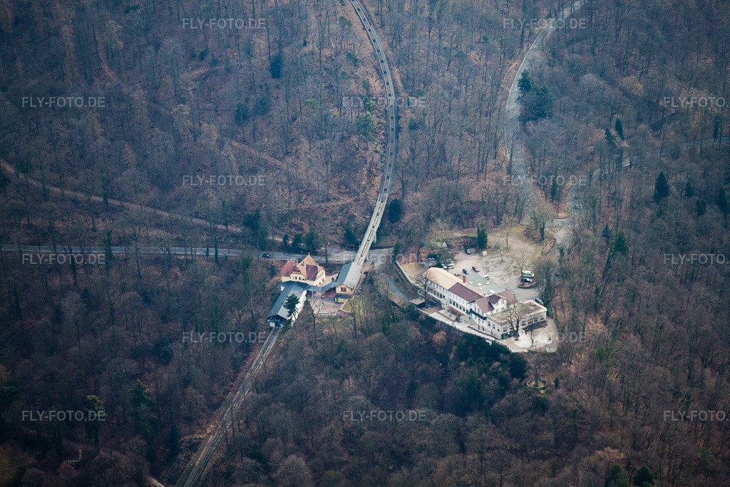 Luftbild: Molkenkur Bergbahnmittelstation im Ortsteil Kernaltstadt in Heidelberg im Bundesland Baden-Württemberg in Deutschland. Foto: IMG_37897.jpg vom 12.03.2011 durch Werner Riehm/FLY-FOTO.de