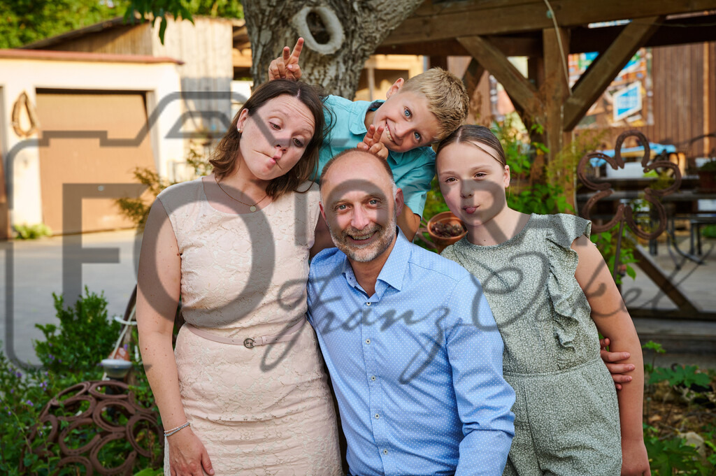 HuS_DSC2808 | Fotobox, Portraitfotografie, Hochzeitsfotografie, Bewerbungsfoto - Realisiert mit Pictrs.com