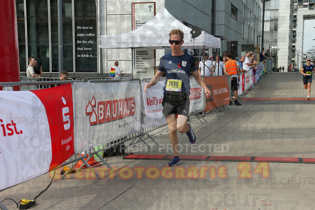 250920_1513_EX1_8575 | Sportfotografie im Rhein-Sieg Kreis, Köln, Bonn, NRW, Rheinland Pfalz, Hessen, etc. Unser Tätigkeitsfeld umfasst den Laufsport vom Volkslauf über den Marathon, Duathlon, Triathon bis zum Ultralauf wie Kölnpfad Ultra oder Schindertrail.