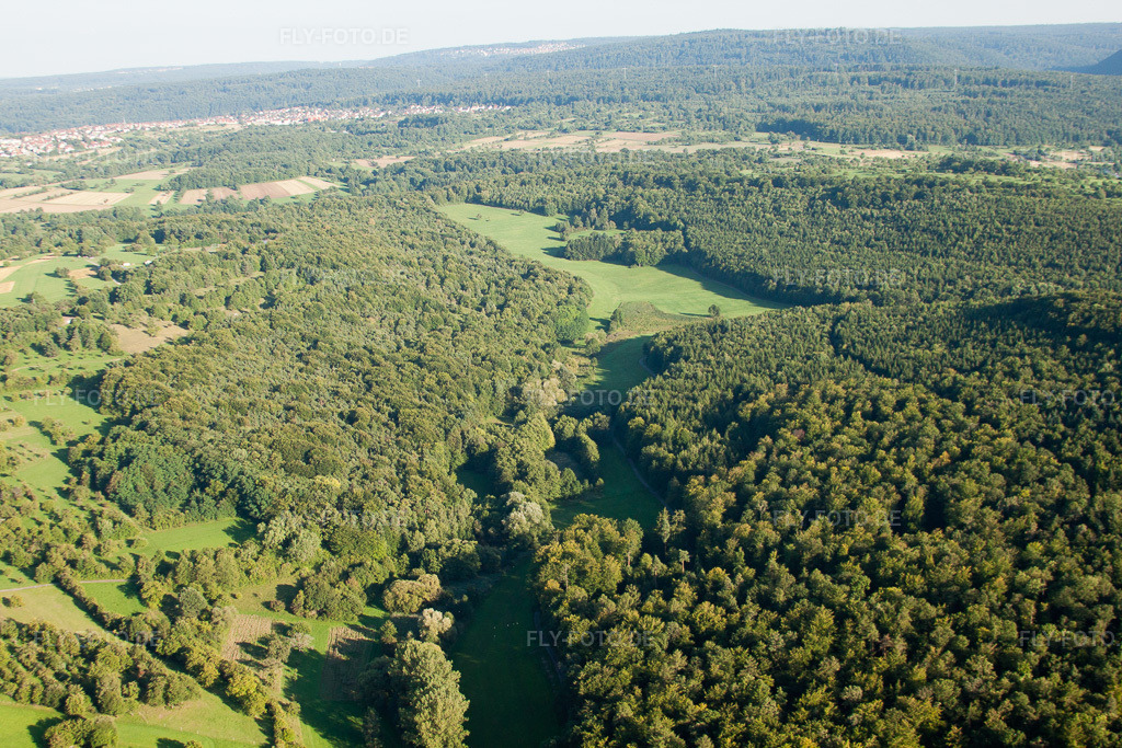Luftbild: Naturschutzgebiet Kettelbachtal im Ortsteil Obernhausen in Birkenfeld im Bundesland Baden-Württemberg in Deutschland. Foto: IMG_32547.jpg vom 21.08.2010 durch Werner Riehm/FLY-FOTO.de
