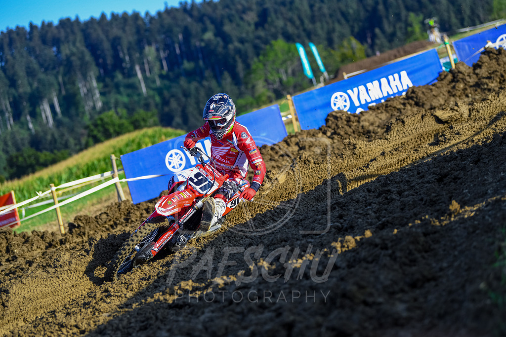 MX1 (10) | Paeschuphoto Shop - Wer nicht sucht der auch nicht findet.Ob Motocrossbilder oder von einem besuchtem Spiel, Hauptsache Action. - Realisiert mit Pictrs.com
