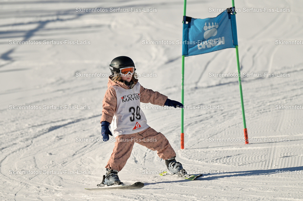 SRS_26.12.2025_0528 | SRS_26.12.2025_0528 - Realisiert mit Pictrs.com