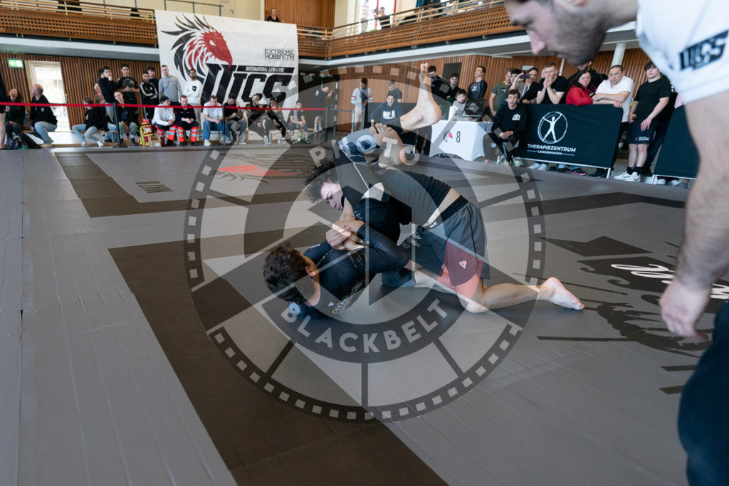 20250329PBB2434 | Fighters compete during the International Luta Livre (ILLCS) Germany IX Spring 2025 Competition spring on March 29, 2025 in Hannover, Germany.© Chiara Dazi