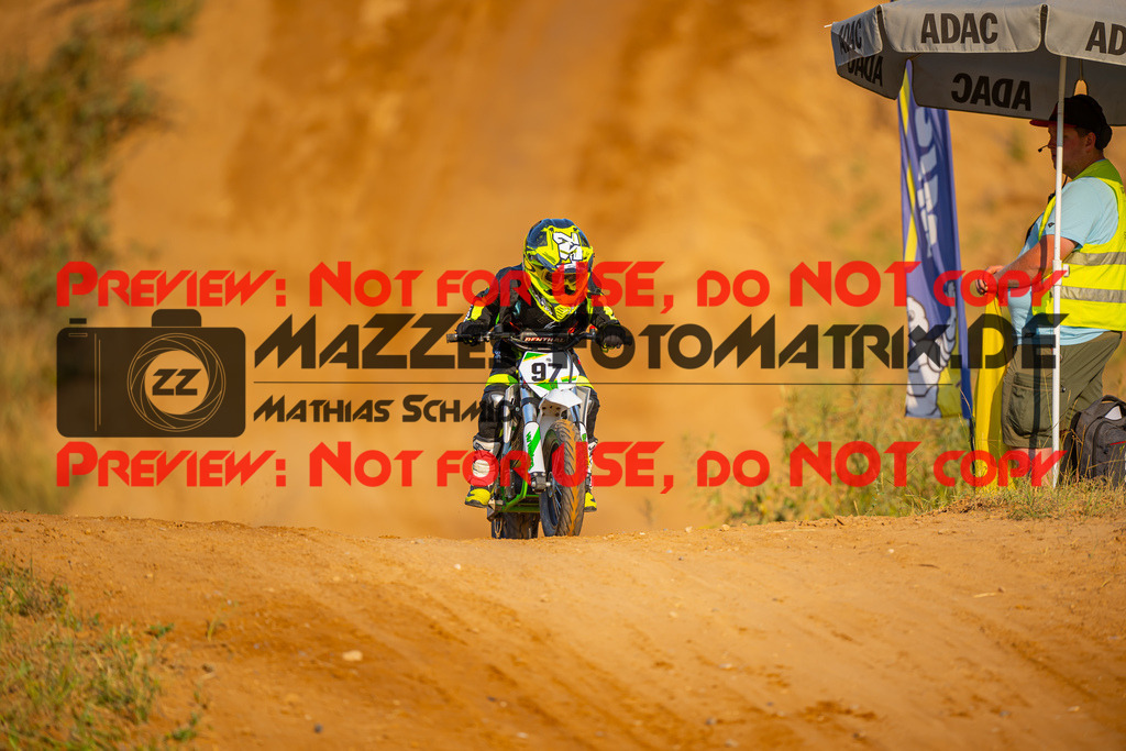 MaZZes-Fotomatrix-20260815-598961 | ROOKIES