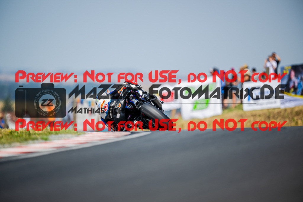 MaZZes_FotoMatrix_220724_0660 | IDM1000