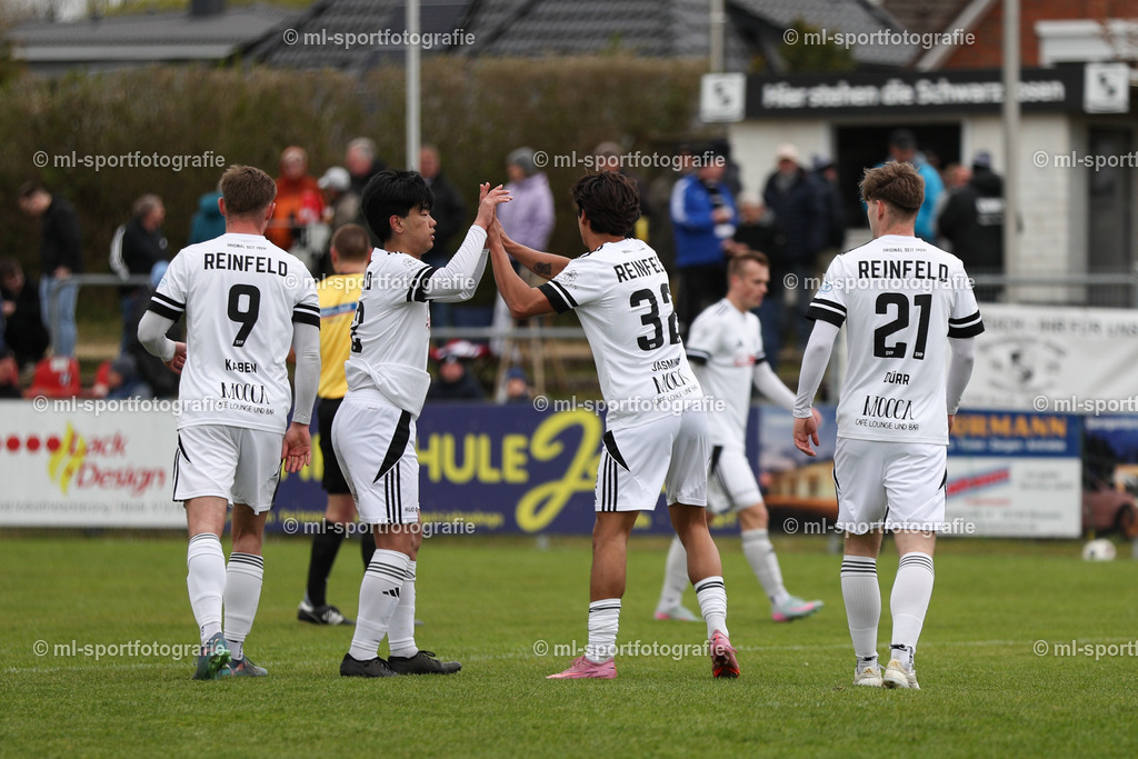 Fußball I Herren I Saison 2025/2026 I Oberliga Schleswig-Holstein I 27. Spieltag I Heider SV - SV Preußen 09 Reinfeld | ml-sportfotografie - Realisiert mit Pictrs.com