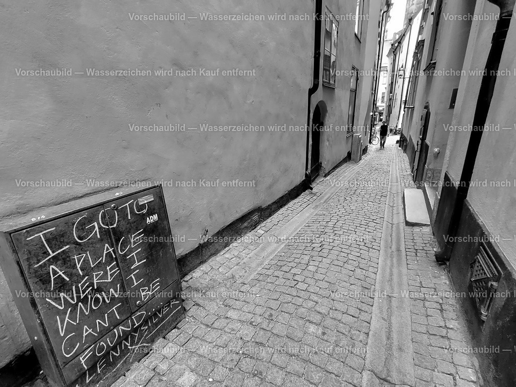 Stockholm-Gamla_Stan | online Fotogalerie mit schwarz-weiß Fotografien und Shop für zeitlose  Poster und Leinwände in stilvollem schwarz weiß  - Realisiert mit Pictrs.com