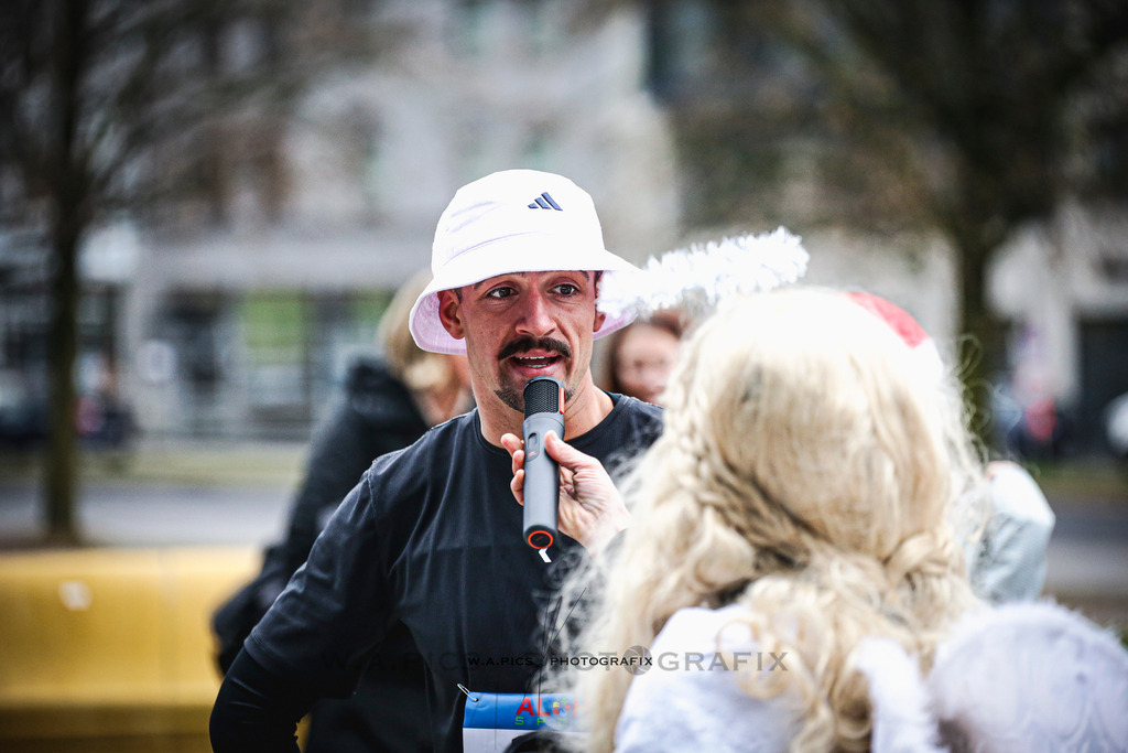 ..... | Linz, AUSTRIA,14. Dezember 25, ALOHA WINTERLAUF DEZEMBER 25 , Image shows: Photo: WAPICS / Andreas Willdoner