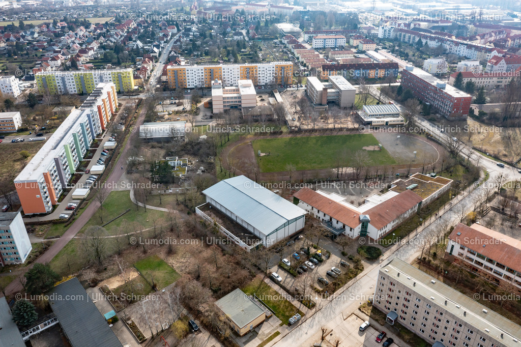 10049-51897 - Luftbild Halberstadt | Stockfoto und Bilderpool mit Bildmaterial aus Deutschland, dem Harz, Halberstadt, Quedlinburg, Wernigerode und weltweit. Qualitativ hochwertige und professionelle Fotos anschauen und kaufen. - Realisiert mit Pictrs.com
