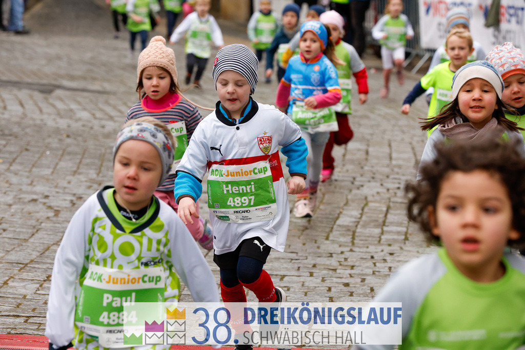 400m AOK Junior Cup | 3 Koenigslauf 2024 400m AOK Junior Cup - Realisiert mit Pictrs.com
