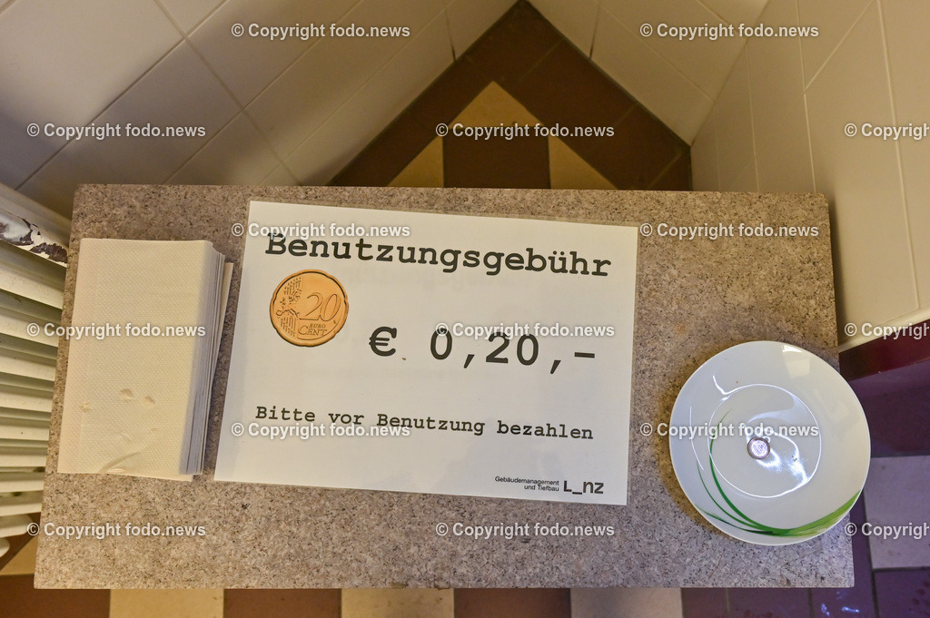 Öffentliche WC Anlagen Stadt Linz_ 14.04.2023-28 | 14.04.2023, Linz, AUT, Oeffentliche WC Anlagen Stadt Linz, im Bild Suedbahnhofmarkt