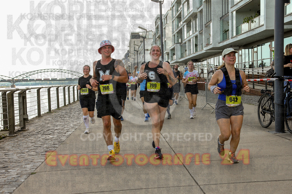 250920_1454_EX1_8145 | Sportfotografie im Rhein-Sieg Kreis, Köln, Bonn, NRW, Rheinland Pfalz, Hessen, etc. Unser Tätigkeitsfeld umfasst den Laufsport vom Volkslauf über den Marathon, Duathlon, Triathon bis zum Ultralauf wie Kölnpfad Ultra oder Schindertrail.