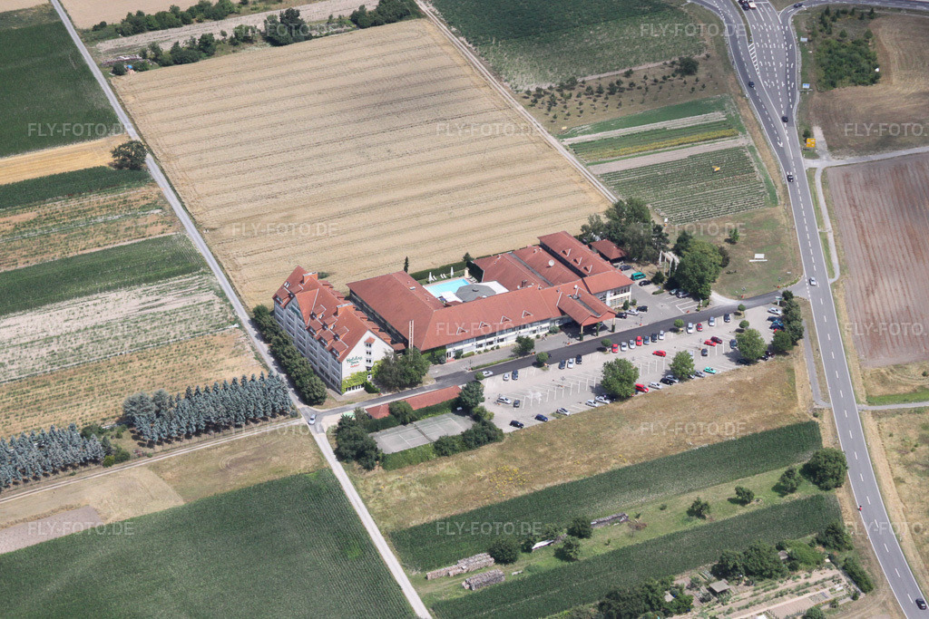 Luftbild: Leonardo Hotel HD-Walldorf in Walldorf im Bundesland Baden-Württemberg in Deutschland. Foto: IMG_19204.jpg vom 05.07.2009 durch Werner Riehm/FLY-FOTO.de