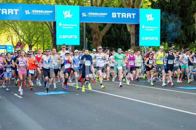 20250427-NSZ_1999 | DEU, Düsseldorf, 27.04.2025 Uniper Düsseldorf Marathon 2025 - Realisiert mit Pictrs.com
