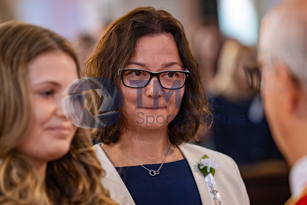 RR5M5663 | Firmung Klagenfurt-Dom 19.05.2024 8 Uhr