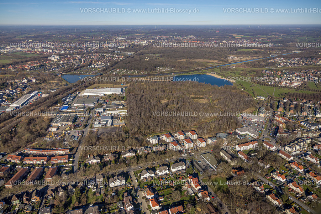 Luenen230203849 | Luftbild, Halde Preußen, Seepark Lünen mit Horstmarer See, Baustelle mit Neubau Wohnsiedlung Johanna-Scharsewinkel-Straße Ecke Preussenstraße, Horstmar, Lünen, Ruhrgebiet, Nordrhein-Westfalen, Deutschland