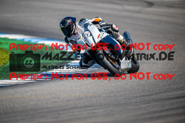 MaZZes_FotoMatrix_240520_6007705_7426 | GELB