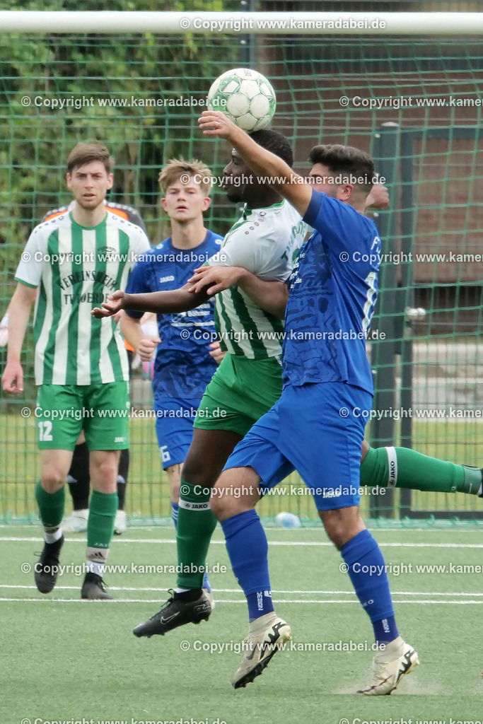 Fußball : Bezirksliga : TV Voerde - FC Sterkrade 72 | Fußball : Bezirksliga : TV Voerde - FC Sterkrade 72 am 25.05.2025 in Voerde - Realisiert mit Pictrs.com