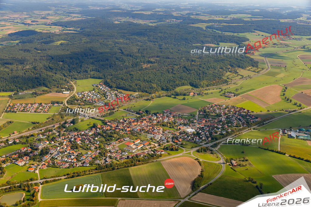 Luftaufnahme von Oberdachstetten Vs Google Maps- Die Luftaufnahme wurde 2025 vom UL-Flugzeug heraus erstellt ( keine Drohne ) - Hochauflösende Luftaufnahme - für professionelle Ausdrucke geeignet. Die Geschenkidee !Mit Lizenz und Bildrechte bestellbar