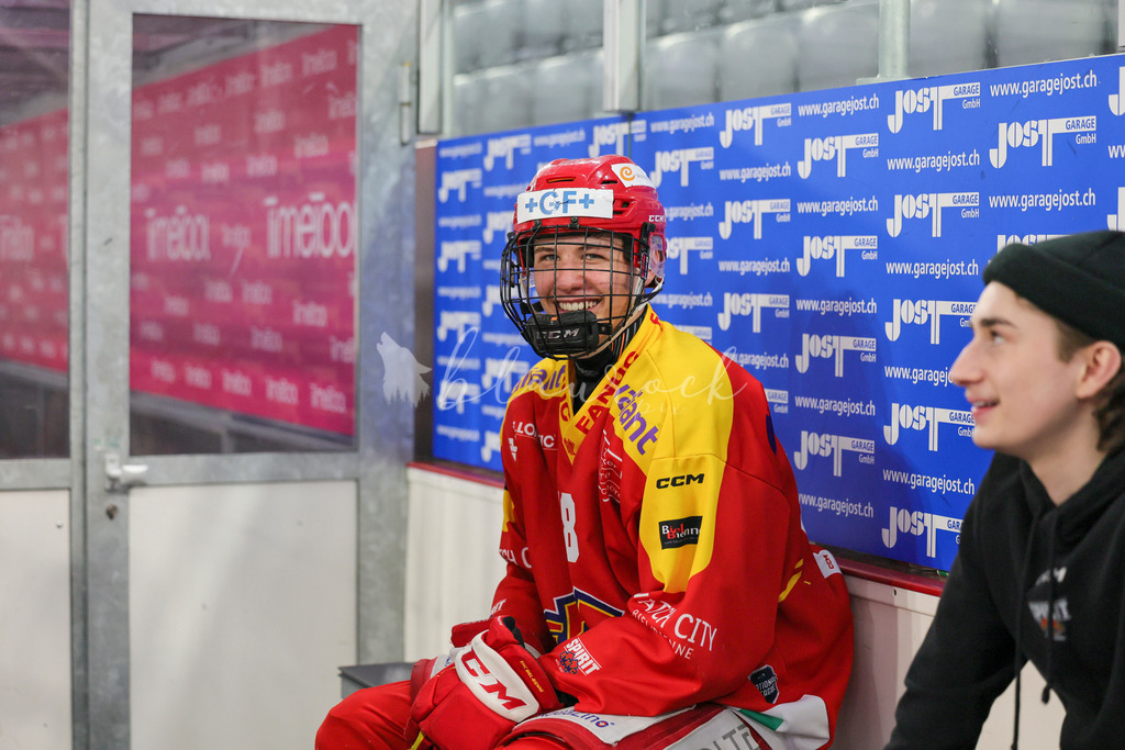 0316_WB_EHCB vs SCRJL_1757 | Sportbilder, Sportfotograf, Hochzeits- und Eventfotografin, Flugshows, Portraits und Tiershooting, Aviation, Downhill, Nationalleague, Swissleague, International
