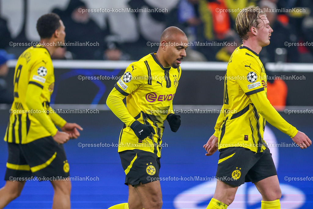 BVB05112401052 | 05.11.2024, Fußball, UEFA Champions League, Borussia Dortmund - SK Sturm Graz, 4. Spieltag, Signal Iduna Park, Saison 2024 2025: Torschuss Torjubel zum nach dem 1:0 durch Donyell Malen (BVB #21)