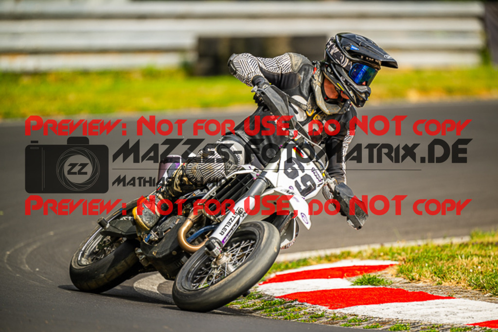 MaZZes_FotoMatrix_230701_8733 | S4