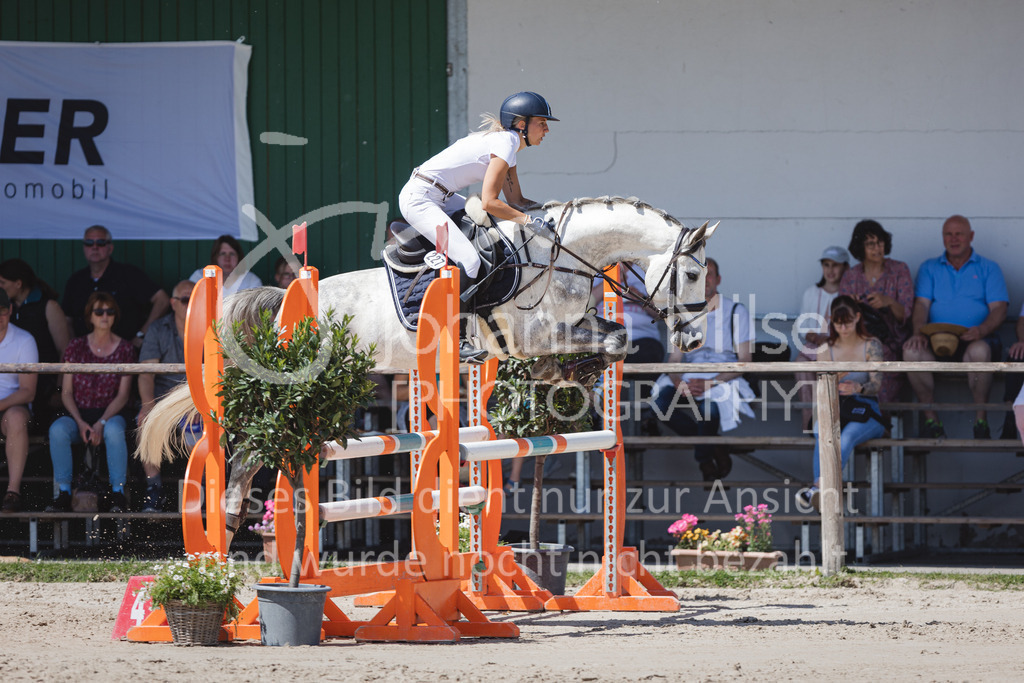 220612_LüPfSpTa_Stil-A2-367 | Lützower Pferdesporttage
Stilspringprüfung Kl.A** geschlossen
12.06.2022