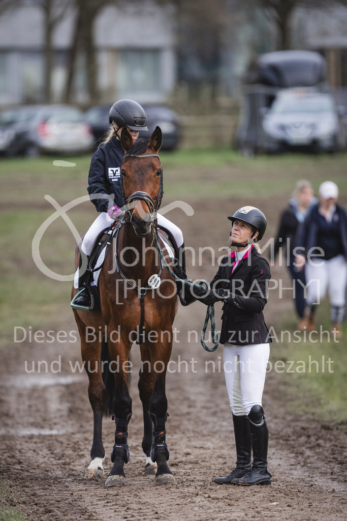 240330_Fruehlingsfest_Stil-A1_U30-300 | Deine schönsten Turniermomente als professionelle Fotos! Entdecke hochwertige Pferdesport-Fotografie im Online-Shop. Jetzt Fotos finden & bestellen!