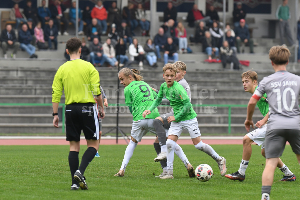 SpVgg GW U15 : Jahn Regensburg | Ha-Ri; Sportfotografie Ha-Ri; Sporfotografie Harry Rindler; Sport Deggendorf; Sportbilder Deggendorf; Sportfotos Deggendorf; Sportfotos Niederbayern; Sportbilder Niederbayern; Amateursport Niederbayern; Bayern;  - Realisiert mit Pictrs.com