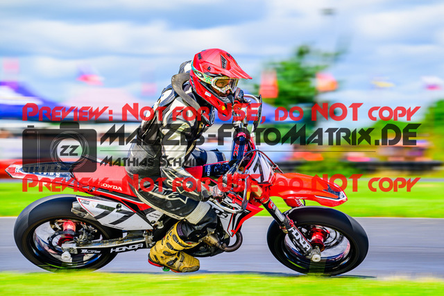 MaZZes_FotoMatrix_240713_6021986_7055 | S3