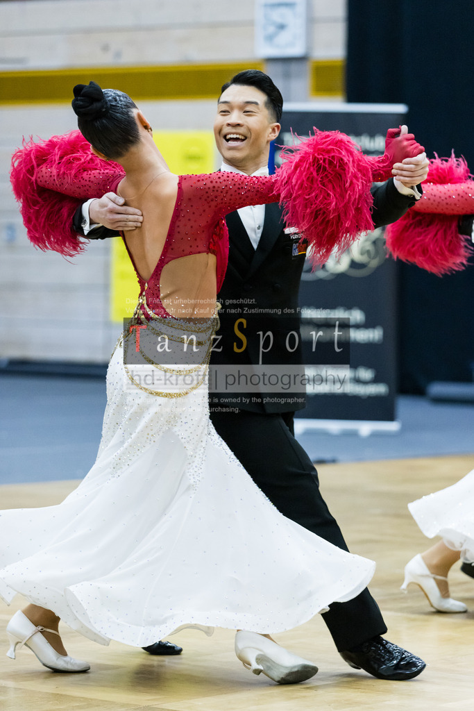 20260314_BL1_Std-Formationen_Nbg4344 | Tanzsportbilder, Standardtanz, Lateintanz, WDSF, DTV, LTVB, dancecomp, goc, hessen tanzt, blaues band der spree, walzer, tango, wiener walzer, slowfox, quickstepp, samba, rumba, cha-cha-cha, paso doble. jive, hd-kroft photography, turniertanzsport