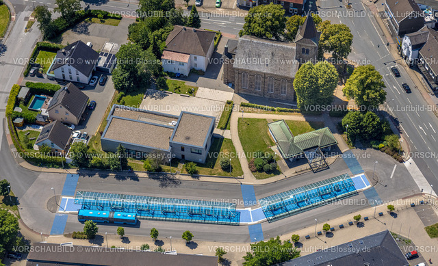 Sprockhoevel230708735 | Luftbild, Evang. Kirche, Busbahnhof, Martin-Luther-Haus Gemeindezentrum, Haßlinghausen, Sprockhövel, Ruhrgebiet, Nordrhein-Westfalen, Deutschland