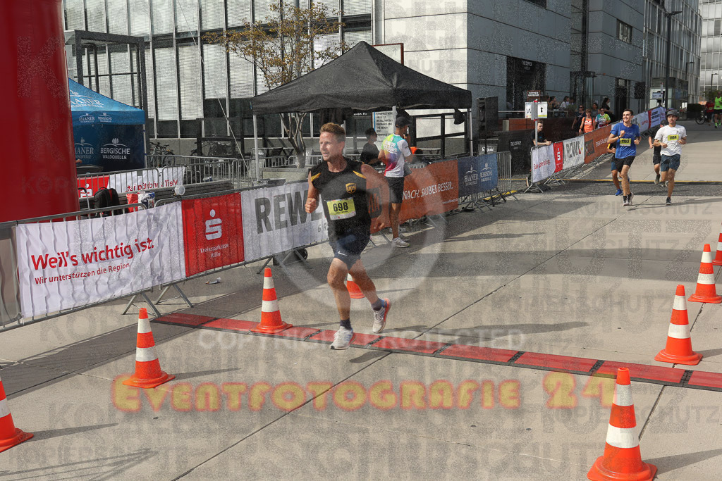 230916_1455_EV8_1038 | Sportfotografie im Rhein-Sieg Kreis, Köln, Bonn, NRW, Rheinland Pfalz, Hessen, etc. Unser Tätigkeitsfeld umfasst den Laufsport vom Volkslauf über den Marathon, Duathlon, Triathon bis zum Ultralauf wie Kölnpfad Ultra oder Schindertrail.