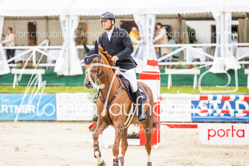 BHO-2PhSpr-M-5-2066 | MomenTaufnahmen Pferdesportfotos