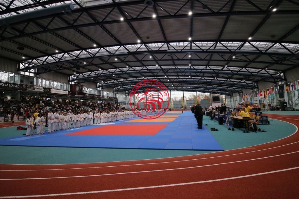 MSY-2022-10-29-7670 | Fotos vom Adler Cup - Pictures from Adler Cup

Hier findet Ihr alle Eindrücke und großen Momente der Adler Cup Wochenenden. Here you will find all impressions and great moments of the Adler Cup weekends. - Realisiert mit Pictrs.com