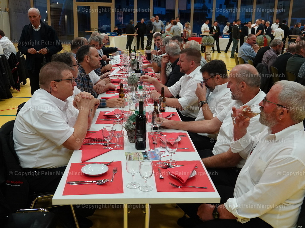 DSC05908 | Schwingen - Realisiert mit Pictrs.com