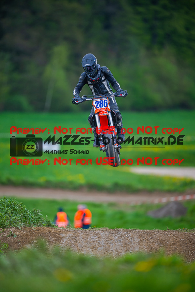 MaZZes_FotoMatrix_230506_0122 | S3