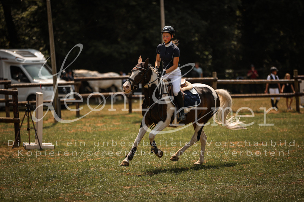 15.SaStE00447 | Leoni Ertmer Photography - Realisiert mit Pictrs.com