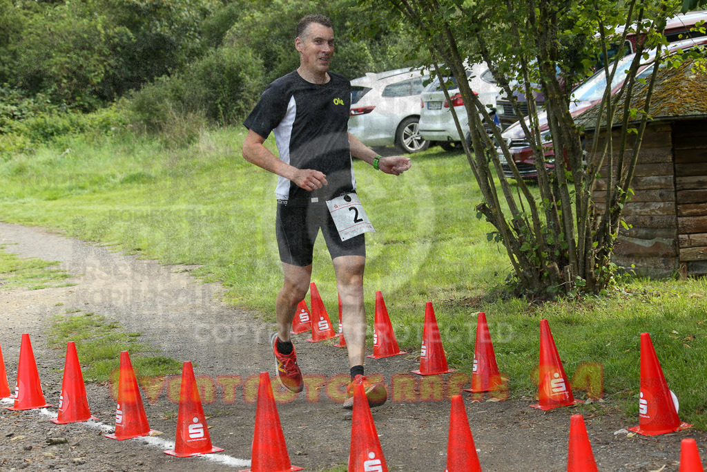 230826_1540_EX1_1418 | Sportfotografie im Rhein-Sieg Kreis, Köln, Bonn, NRW, Rheinland Pfalz, Hessen, etc. Unser Tätigkeitsfeld umfasst den Laufsport vom Volkslauf über den Marathon, Duathlon, Triathon bis zum Ultralauf wie Kölnpfad Ultra oder Schindertrail.