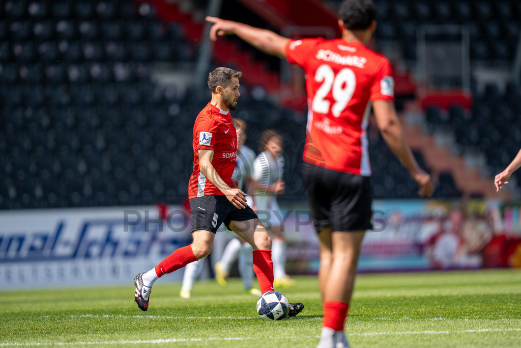 SG Sonnenhof Großaspach vs. SG Barockstadt Fulda-Lehnerz, Fussball, Regionalliga Suedwest, 33. Spieltag, 09.05.2026 | Volkan Celiktas (SG Sonnenhof Großaspach, #05),SG Sonnenhof Großaspach vs. SG Barockstadt Fulda-Lehnerz, Fussball, Regionalliga Suedwest, 33. Spieltag, 09.05.2026