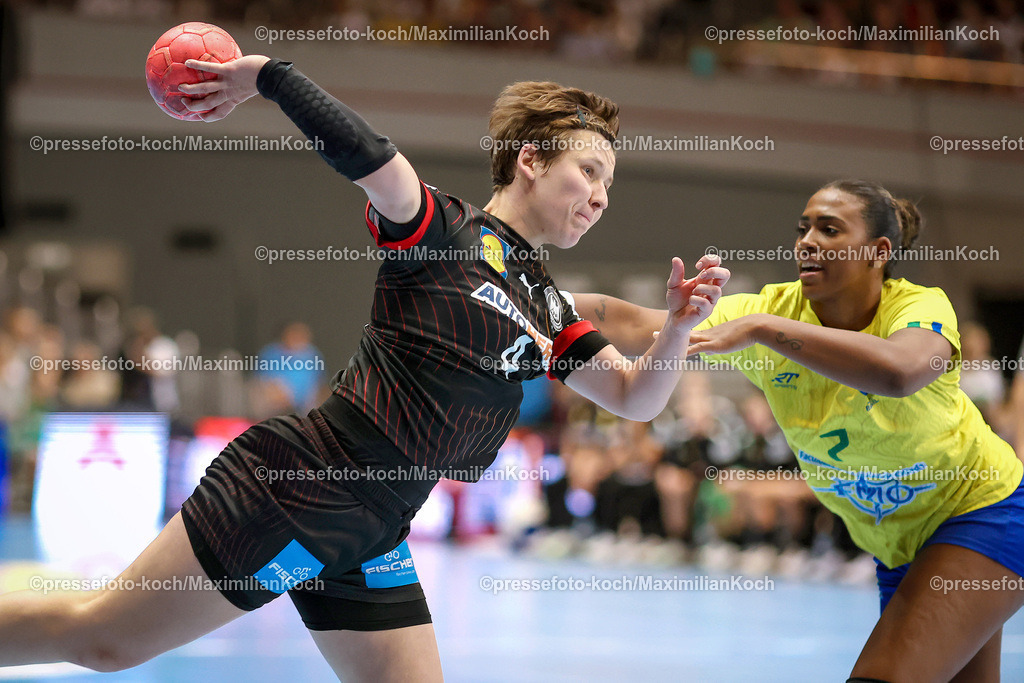 DHB13072401013 | 13.07.2024, Handball, Länderspiel Frauen, Dortmund, Westfalenhalle, DHB, Olympia Vorbereitung, Deutschland - Brasilien:  Alina Grijseels (GER)