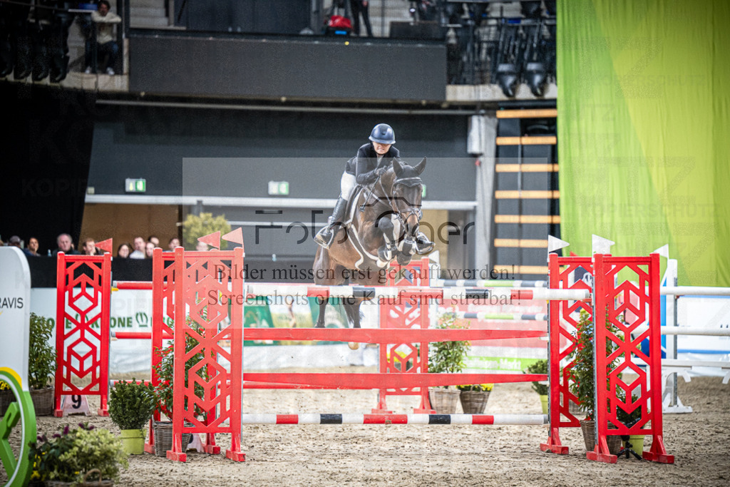 DOS_0856 | Entdecke hochwertige Reitturnierfotos von Foto Oger. Professionell, emotional und authentisch – jetzt Lieblingsmomente im Shop bestellen.Deutschlandweite Turnierfotografie. - Realisiert mit Pictrs.com