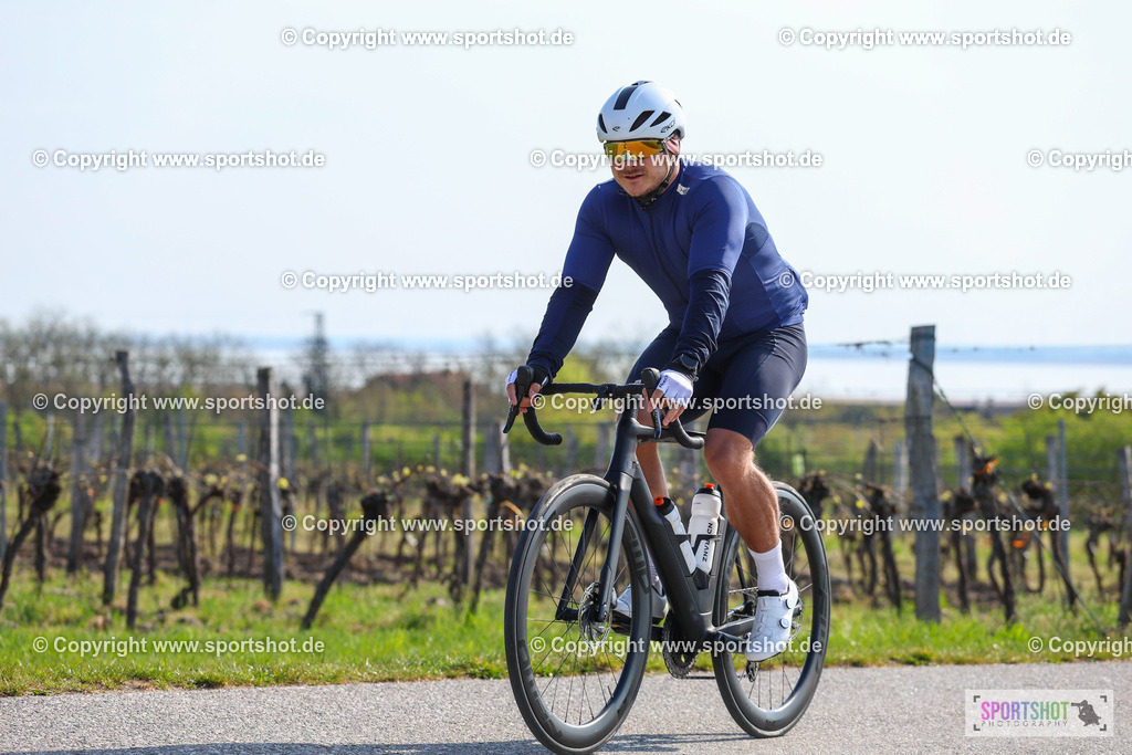 Neusiedlersee Radmarathon 2026 | @sportshot_your_pictrs #yourpictures#roadtowm2029 #nrm #neusiedlerseeradmarathon #neusiedlersee #neusiedlerseetourismus #burgenland #mörbisch #nrm26 #burgenlandtourismus #voglundco #poweredbyburgenlandtourismus #radsport #rad #marathon #ucigranfondo #visitburgenland #ucigranfondoworldseries