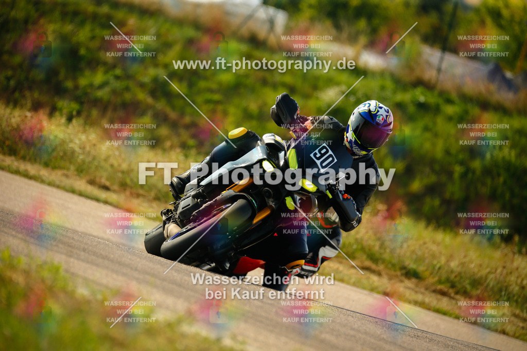 _MOT6110 | Hier findet Ihr Bilder von Touristenfahrten auf der Nürburgring Nordschleife oder von anderen Veranstaltungen die ich besucht habe. Viel Spass beim Durch Schauen 