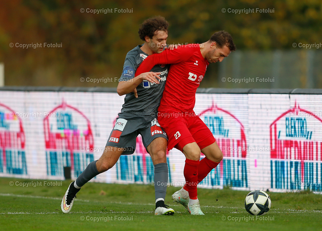 A_LUI_181025_08 | SPORT,FUSSBALL,REGIONALLIGA MITTE ASKOE OEDT-UNION GURTEN 18.10.2025 IM BILD: LUKAS TURSCH (OEDT) UND NIKLAS SICKINGER (GURTEN)FOTO:FOTOLUI