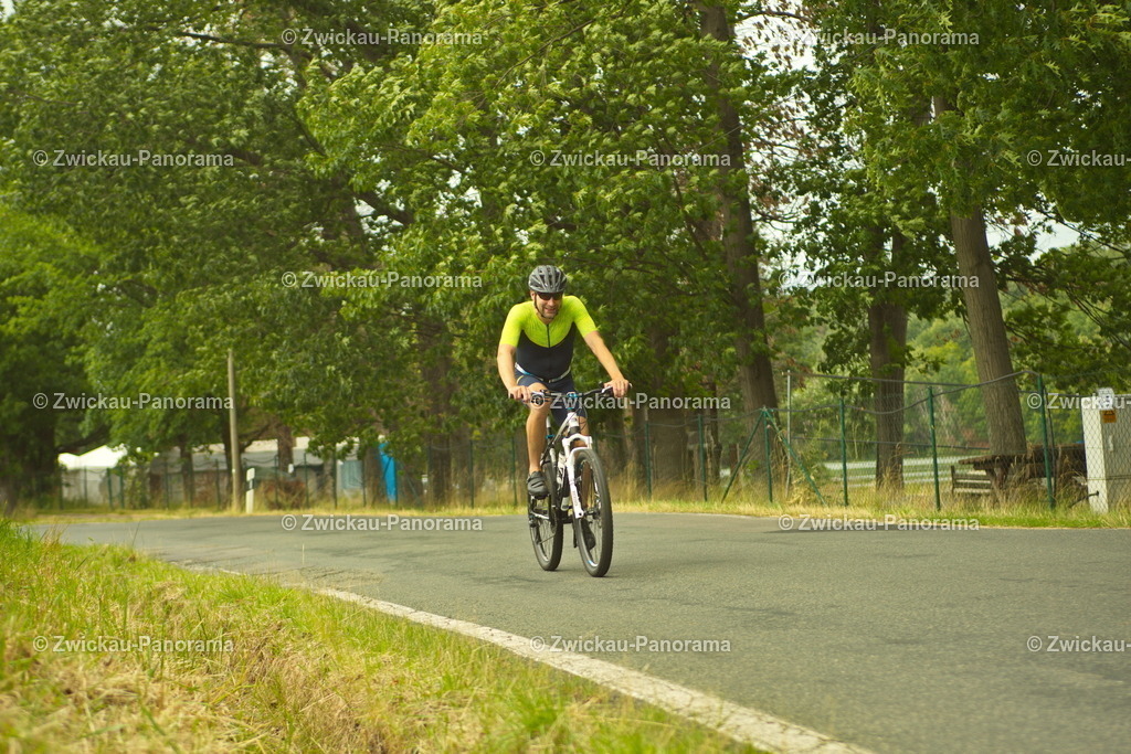 2023_0630_KoberTriathlon_Jeder0461 | Urban. Natur. Panorama. Luftbild. 
Der Bildershop für aufregende Perspektiven!
Für Deko, Wandbild und Kalender!
Wir bringen LED-Bilder zum Leuchten!
